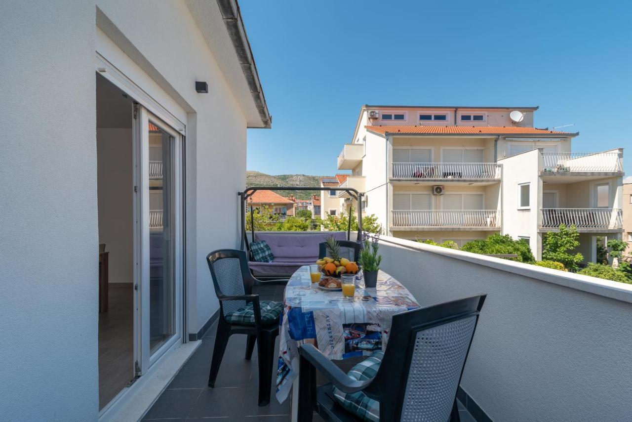 Apartmani Ante & Sime Trogir Exterior photo