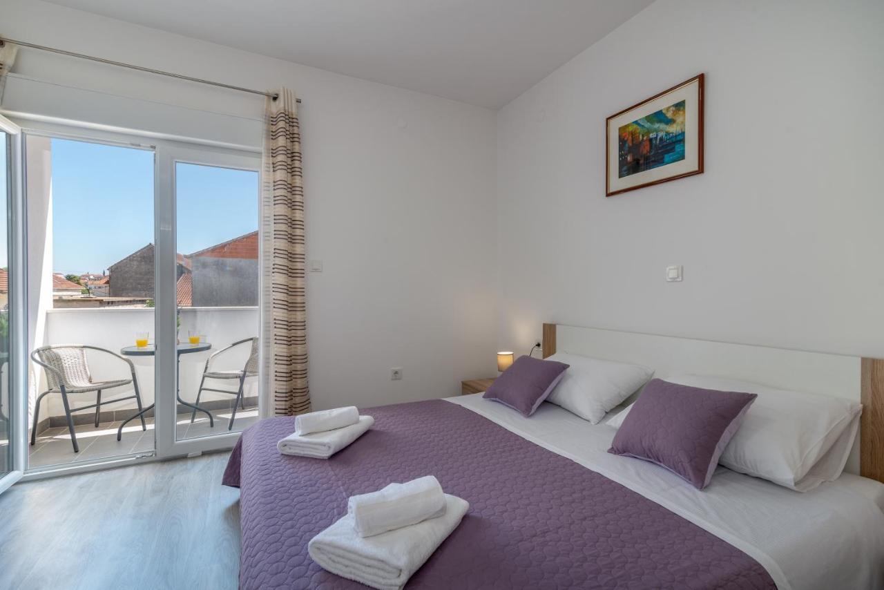Apartmani Ante & Sime Trogir Exterior photo